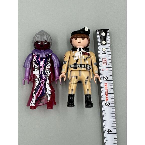 Playmobil Ghostbusters Set Of 2 Figures Includes Firehouse Library Ghost - Picture 2 of 5